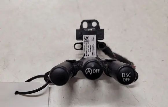 Mini One - Cooper Clubman R55 ESP (stability program) switch 3422718 RG23772200 033770401