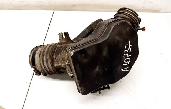 Lexus RX 300 Air intake hose/pipe 