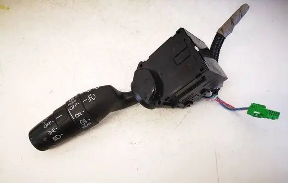 Honda CR-V Wiper control stalk M29843