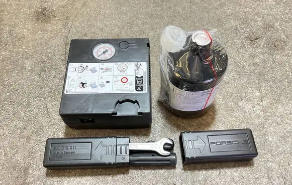 Audi e-tron Tool set 
