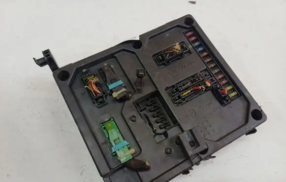 Volkswagen Sharan Comfort/convenience module 7M3962258AD