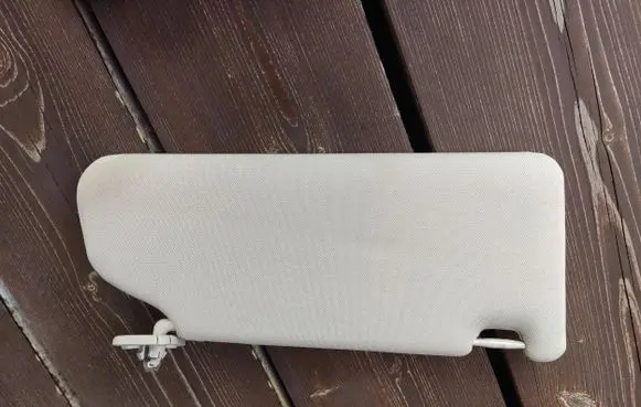 Mitsubishi Outlander Sun visor