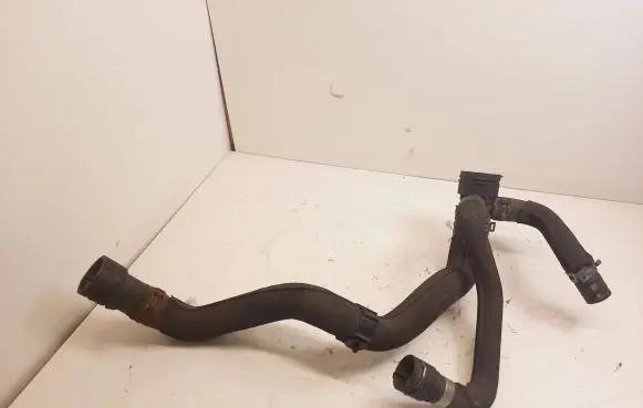 Audi A4 S4 B8 8K Engine coolant pipe/hose 8K0122293F