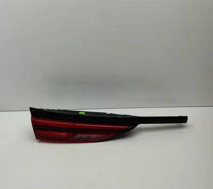 BMW 2 F44 Tailgate rear/tail lights 8498739