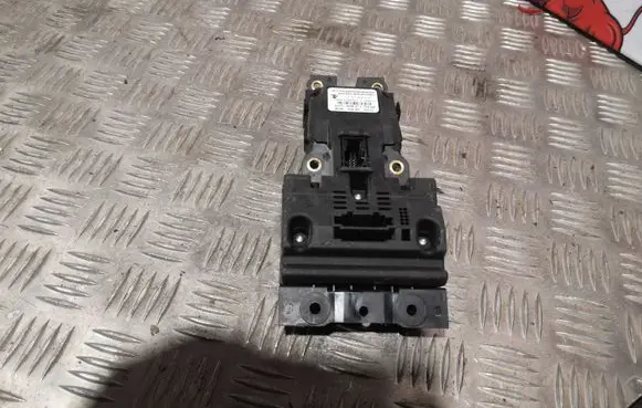 Porsche Panamera (970) Seat heating switch 97065340550 5HB01170202 8249736