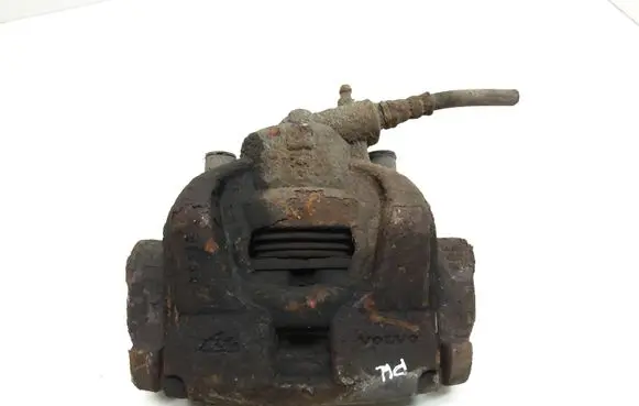 Volvo S60 Front wheel hub
