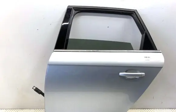 Audi A4 S4 B8 8K Rear door LX7W