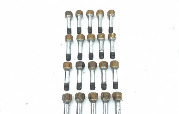 Maserati Quattroporte Nuts/bolts 