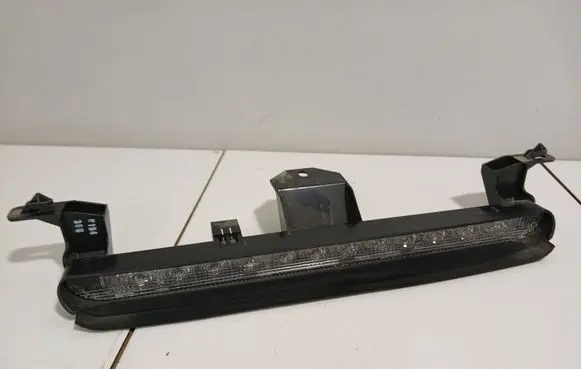 Volvo V70 Third/center stoplight 30678549 16511100