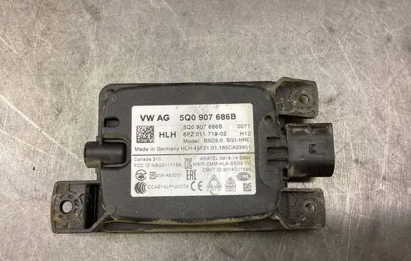 Skoda Superb B8 (3V) Blind spot module 5Q0907686B
