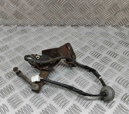 Mitsubishi Lancer Rear air suspension level height sensor 8651A050