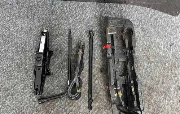 Ford Transit Custom Tool set BK2117KA012AC BK2117A012AC