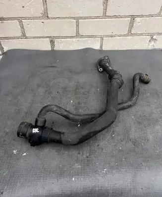 Audi A4 S4 B6 8E 8H Engine coolant pipe/hose 03G121121C 8E0121055N