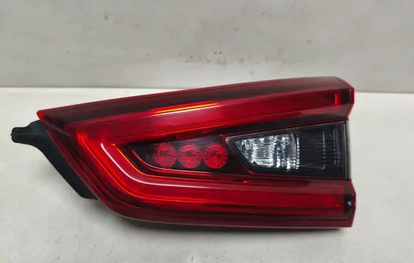 Nissan Qashqai Tailgate rear/tail lights 26550HV55A 26550HV05A