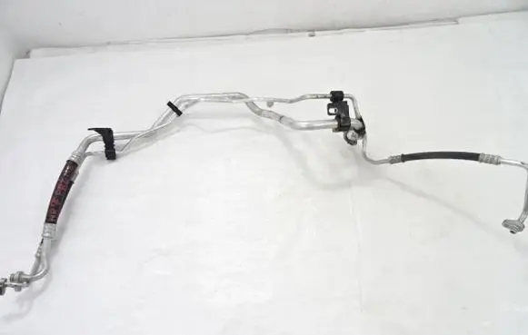 Peugeot 308 Air conditioning (A/C) pipe/hose 9675102080