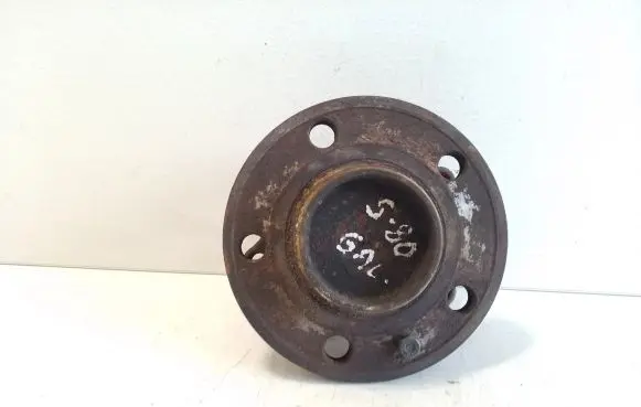 Volvo S80 Rear wheel hub