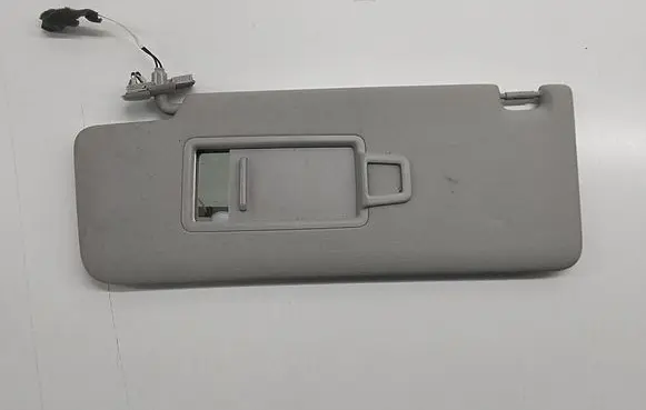Volkswagen Tiguan Sun visor 5NN857551CSX4