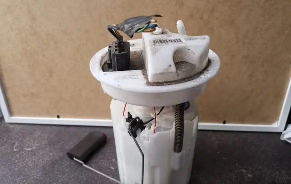 Ford Grand C-MAX In-tank fuel pump BV619H307MB