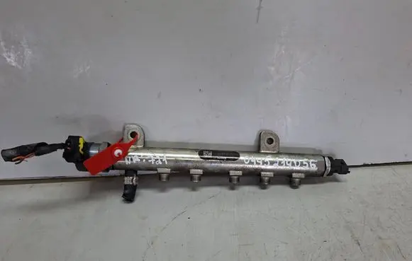 Fiat Sedici Fuel main line pipe S27612721 0445214056