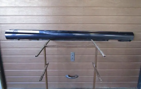 Front sill (body part)