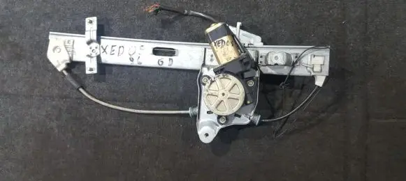 Mazda Xedos 9 Sliding door window regulator with motor JE578VA EB414218