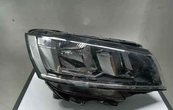 Volkswagen Multivan T6 Headlight/headlamp 7L1941006