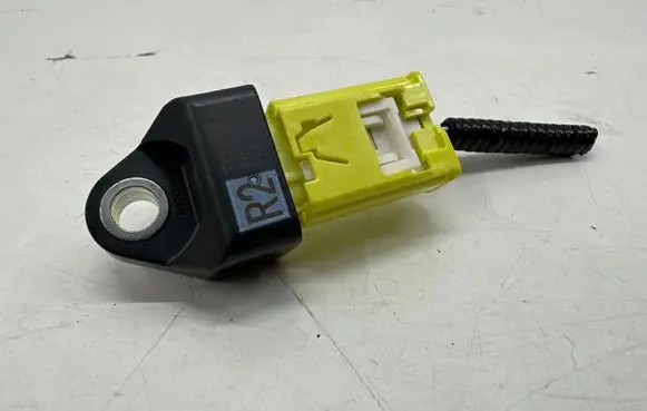 Toyota RAV 4 (XA50) Airbag deployment crash/impact sensor 8983152130