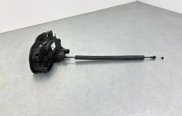 Land Rover Defender Rear door lock P8B224995AC M8E226413EB G25426103