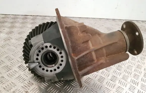 Mitsubishi L200 Rear differential 3501A594 SH284X