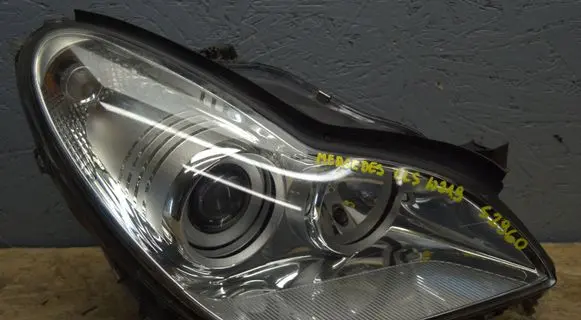 Mercedes-Benz CLS C219 Headlight/headlamp