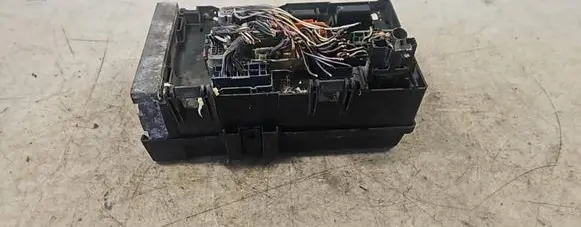 Chrysler Grand Voyager IV Fuse module 05144579AC 64469H T326600076