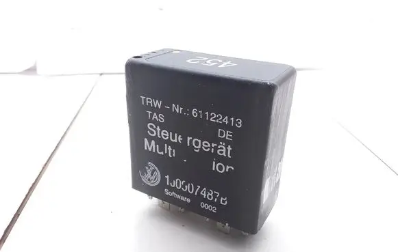 Volkswagen PASSAT B5.5 Other relay 1J0907487B 61122413