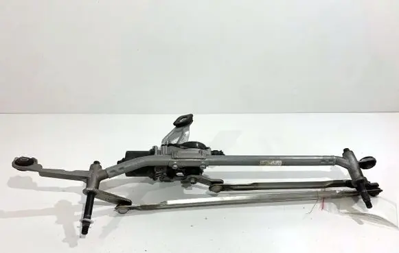 BMW X2 F39 Front wiper linkage and motor 7429701