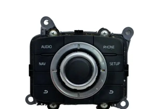 Head unit multimedia control
