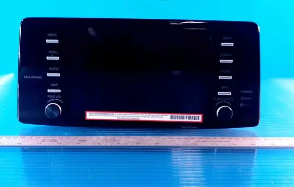 Toyota Sienna XL40 IV Radio/CD/DVD/GPS head unit 8614008281 11400012910101