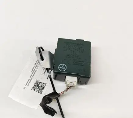 Toyota Land Cruiser (J120) Door central lock control unit/module 2513000532 8974160340