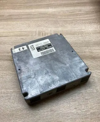 Toyota Avensis Verso Engine control unit/module ECU 8966144300 1758005121