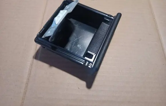 Mitsubishi Pajero Pinin Car ashtray Mb869882