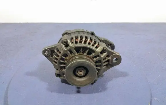 Mitsubishi Pajero Generator/alternator ME202755