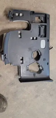 Mercedes-Benz ML W164 Dashboard lower bottom trim panel 