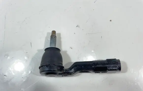 Hyundai Kona II Steering tie rod end 56825be000 56820be000