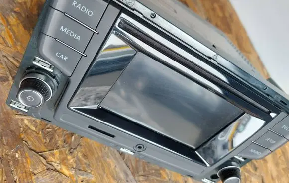 Volkswagen Golf Sportsvan Radio/CD/DVD/GPS head unit 510035867B
