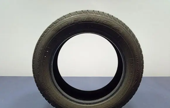 Volkswagen Golf IV R17 winter tire 4038526073877
