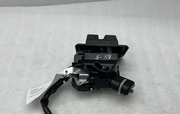 Lexus NX Tailgate/trunk/boot lock/catch/latch 6932178020