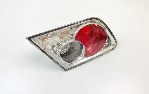 Mazda 6 Tailgate rear/tail lights 22661971