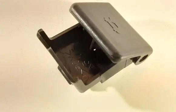 Mazda 3 II Engine bonnet (hood) release handle K3203