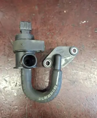 Opel Astra H Vacuum valve 13110331 7114P1