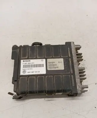 Volkswagen PASSAT B3 Engine control unit/module 0261200271 443907311D 26SA1536