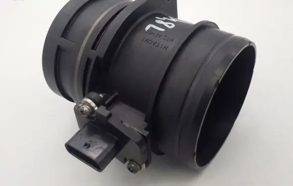 Skoda Octavia Mk2 (1Z) Mass air flow meter 06J906461D