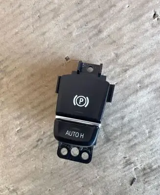 BMW 5 G30 G31 G38 Hand parking brake switch 9109311 18163L1